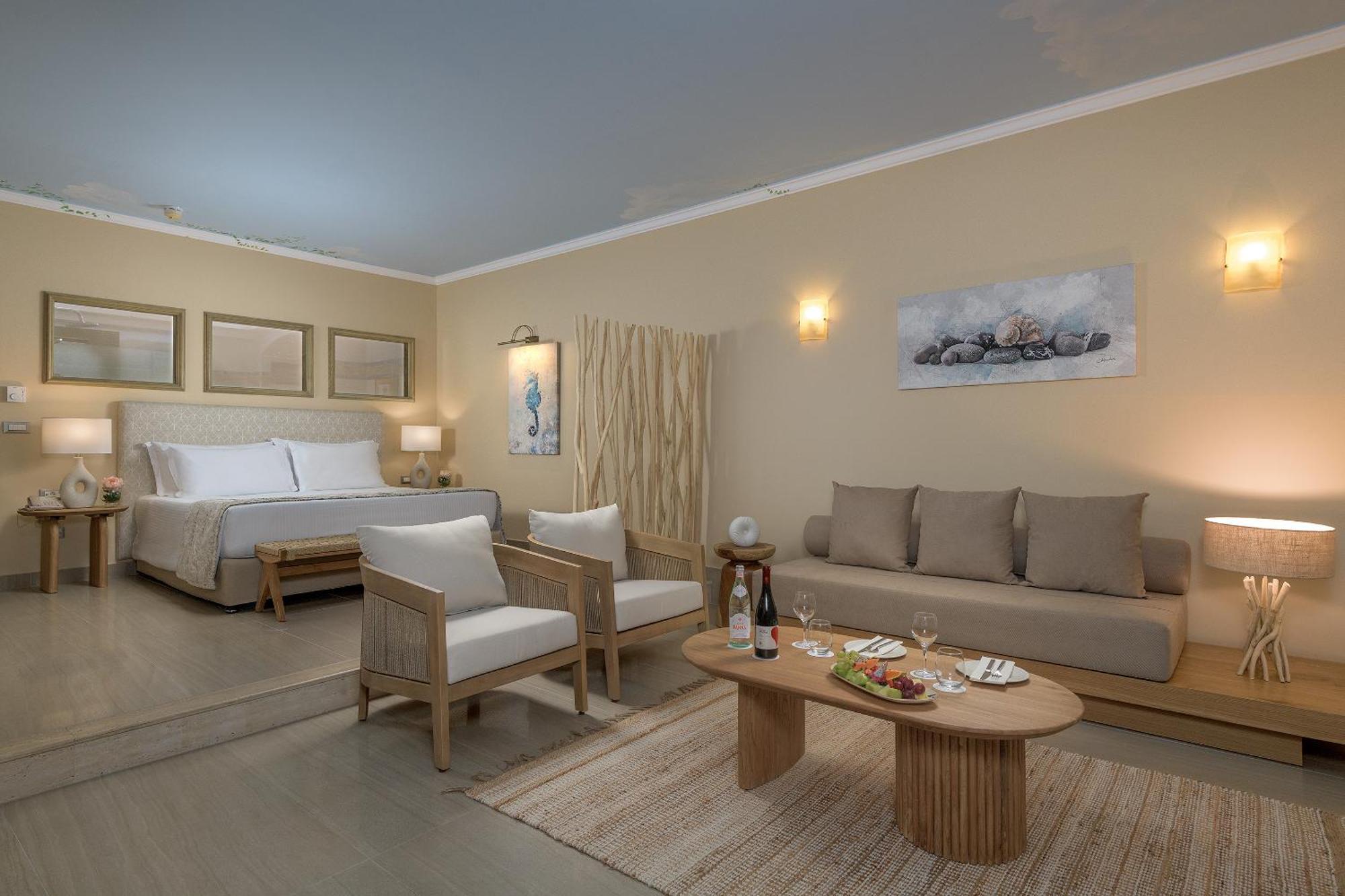 Beach Junior Suite with Personal Pool (2-3 Persons),1609717879:JPEG
